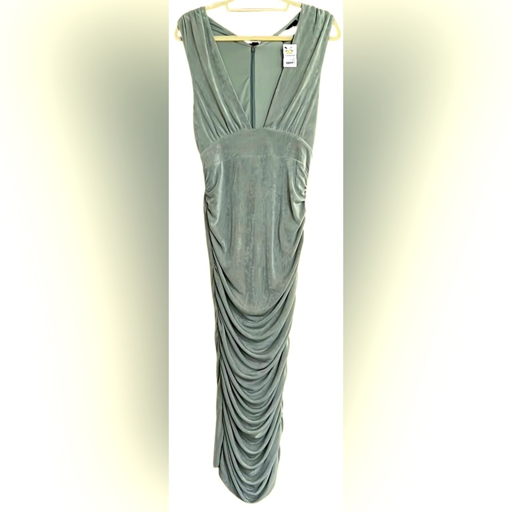 AKIRA Light Sage Green Shimmery Texture Sleeveless Cinch Mermaid Dress, 1X, NWT.